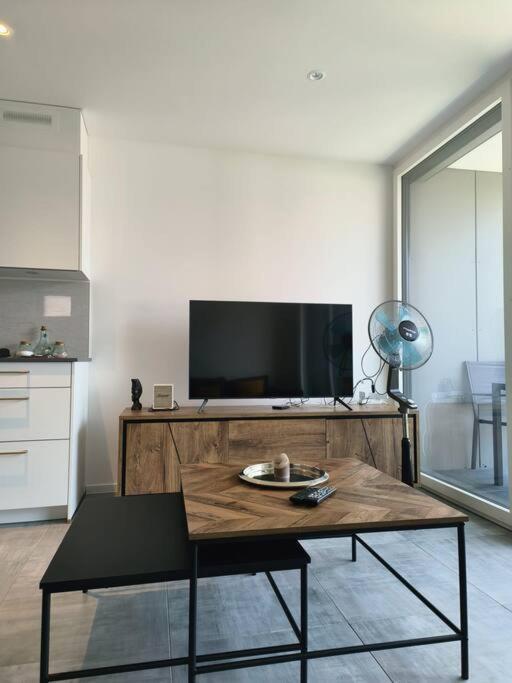 Design Apartment Melano Lake Exteriör bild